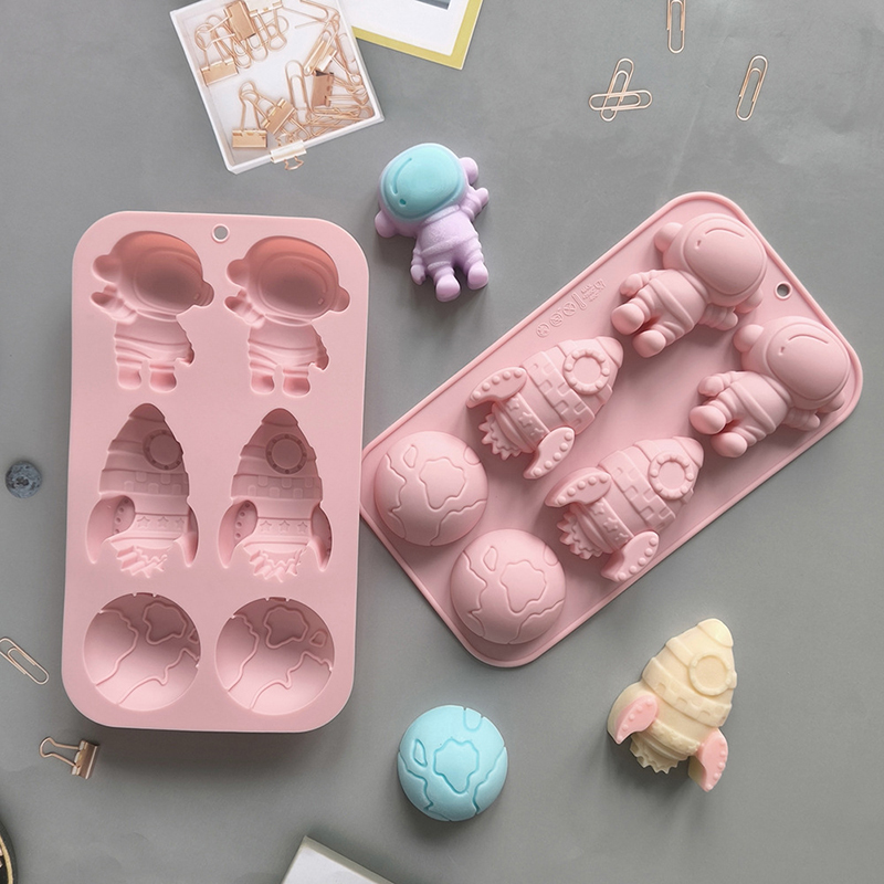 6-hole Cartoon Astronaut Rocke - Candle Making Jelly บทวิจารณ์และราคา