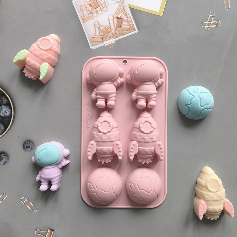 6-hole Cartoon Astronaut Rocke - Candle Making Jelly บทวิจารณ์และราคา